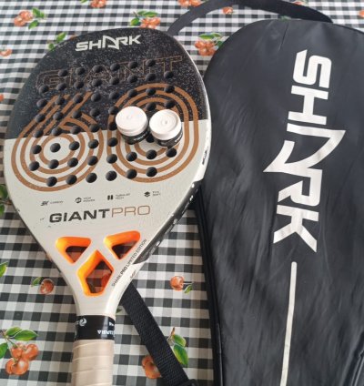 Raquete Shark GiantPro
